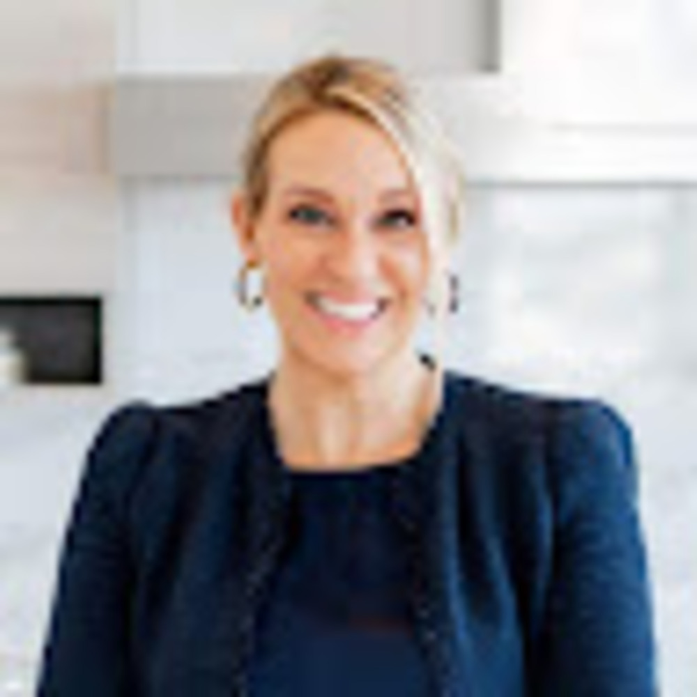 Meet your Posher, Jenn